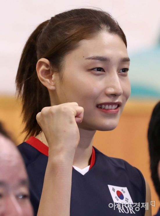 [포토]김연경, 아시안게임 우승을 향한 미소