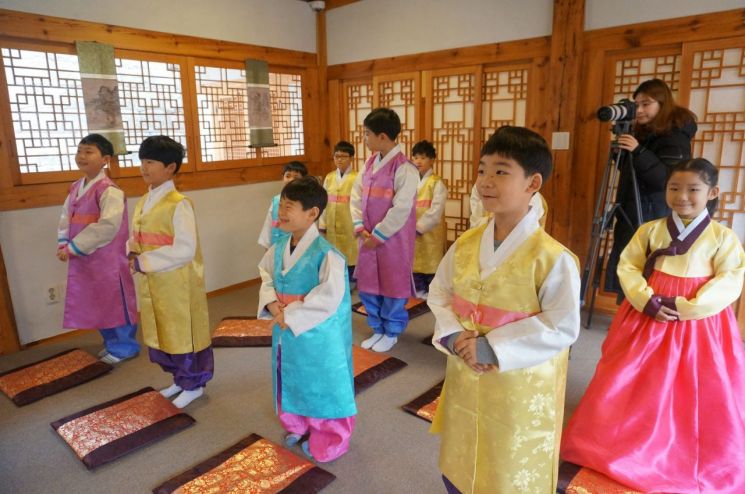 종로구, 무계원 여름방학 서당교실 개최