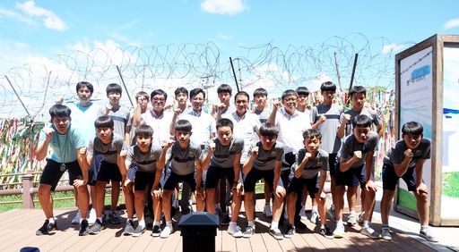 강원 U-15 방북-북 노동자축구팀 방남, 남북 민간 축구교류 '활기' 