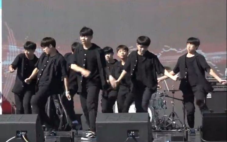 견우와 직녀 오작교서 만나 듯 강동구-광진구 광진교서 만나다  