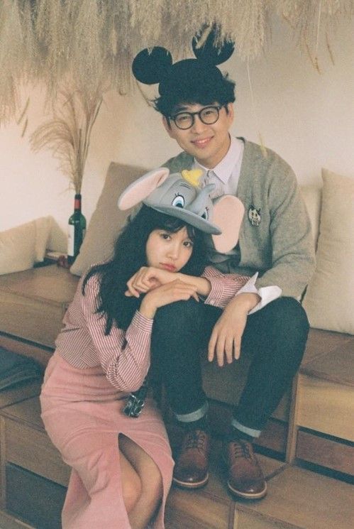 로코베리 로코·코난, 1년 열애 끝 결혼…“동료에서 부부로”