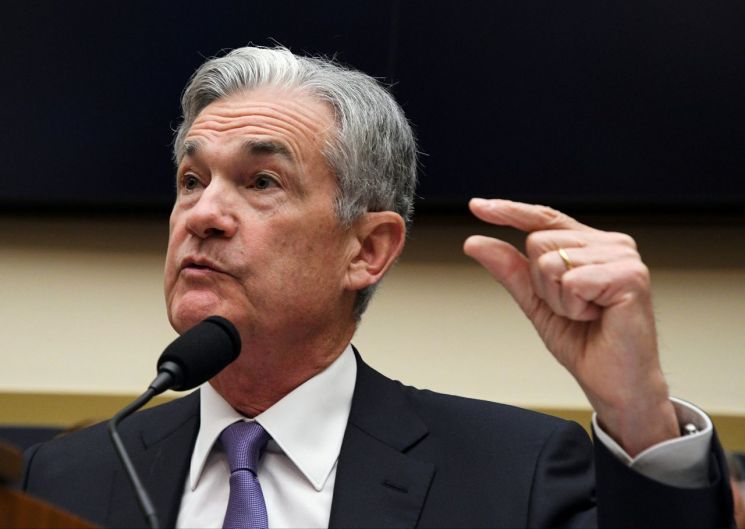 파월 Fed 의장 "점진적·추가적 금리인상 적절"