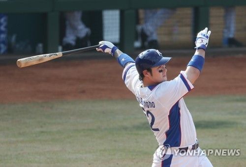 '박병호 쐐기포' 한국 야구, 중국에 10-1 완승…은메달 확보