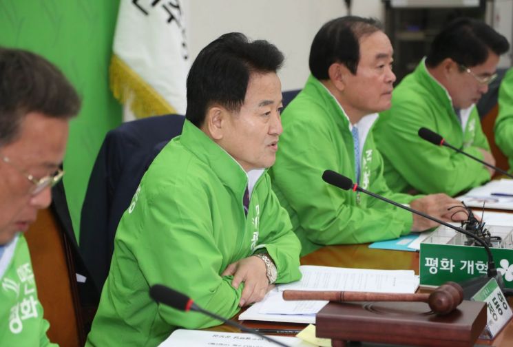 정동영 "文주택정책, 左깜빡이-右질주…원가공개 특효약"