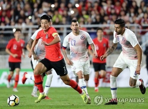 유럽 축구 매체 "손흥민 개인기, 이번 시즌 통틀어 역대급" 