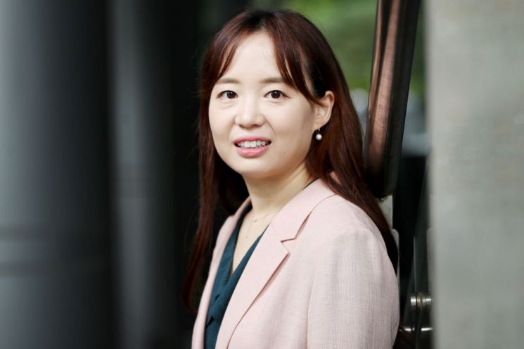 서점인들이 뽑는 '올해의 작가'에 소설가 최은영