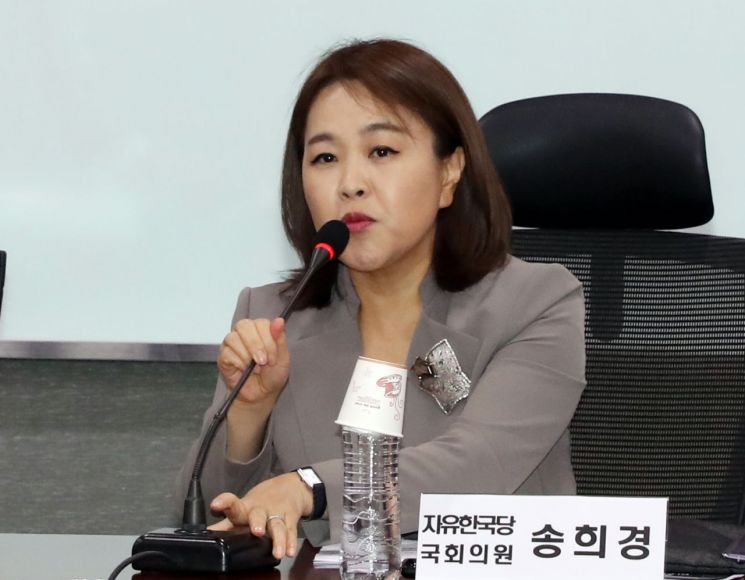 한국당 "여야정 상설협의체, 정부여당은 야당과 국민의 목소리 들어야"