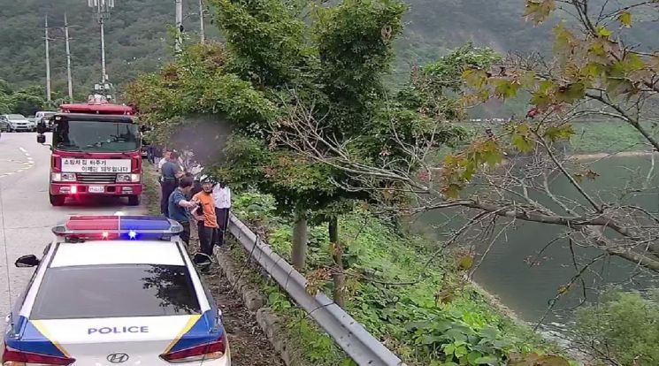 전북 완주서 경비행기 추락, 탑승자 2명 사망(종합)