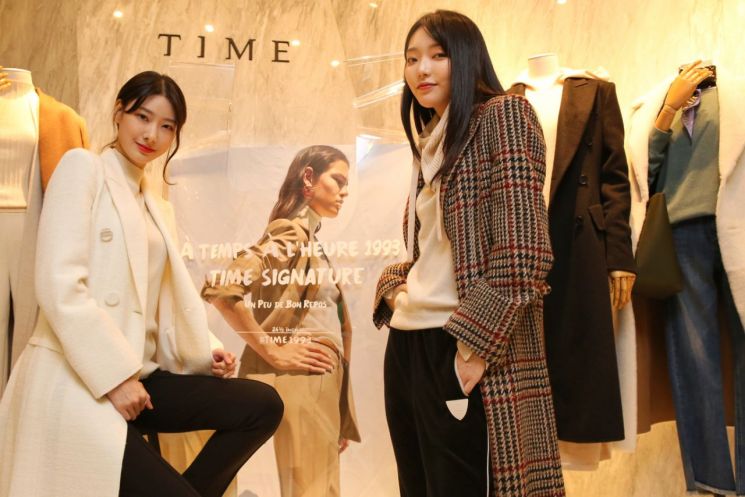 [포토]한섬 여성복 타임, ‘시그니처 수트’ 라인 출시