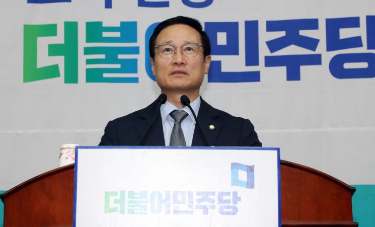 인터넷銀 특례법, 20일 본회의 상정 '청신호'…홍영표 "삼성은행, 절대 없다"