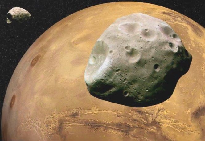 화성의 두 위성 포보스와 데이모스도 화성과 충돌한 이후 탄생한 것으로 예측됐습니다. [사진=유튜브 화면캡처]