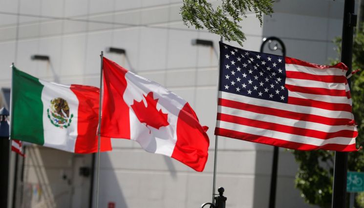 백악관 경제자문위원장 "캐나다 제외하고 멕시코와 협상타결 임박"
