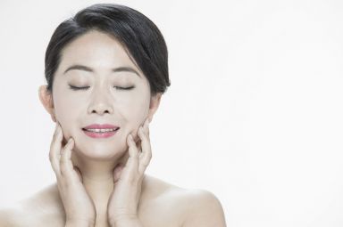 [알뜰살팁]부모님도 늙는 건 싫다…'노노족' 위한 주름 부위별 개선법은?