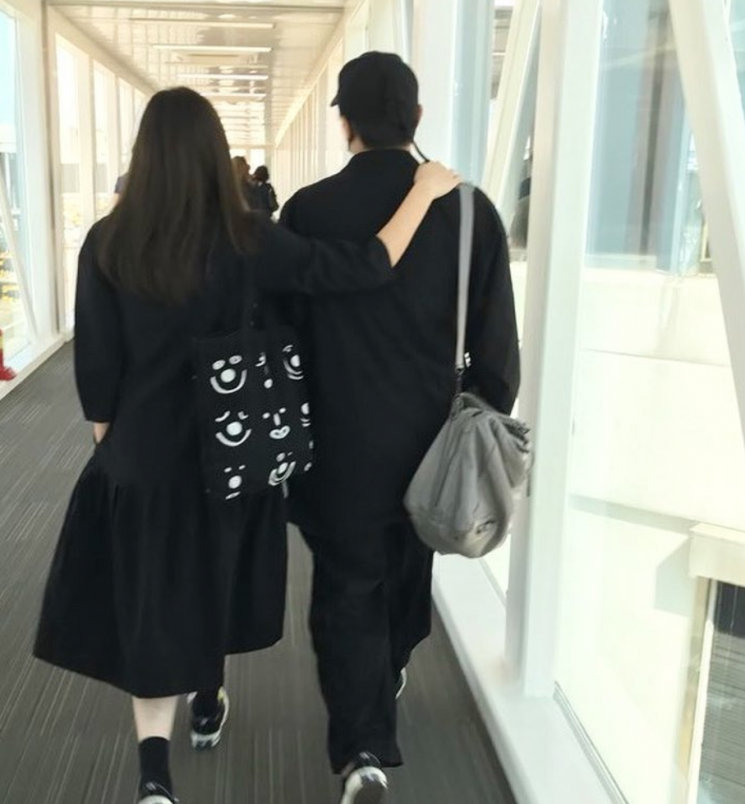 [#스타샷]린♥이수, 뒷모습도 달콤한 부부 "맨날 같이 걷자"