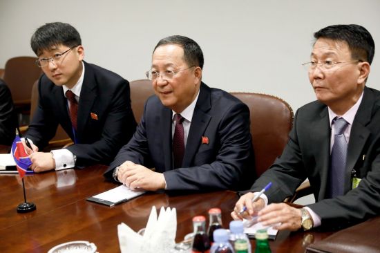 北리용호 "세계패권 세력, 평화 지지하지만 실제로는 역행"
