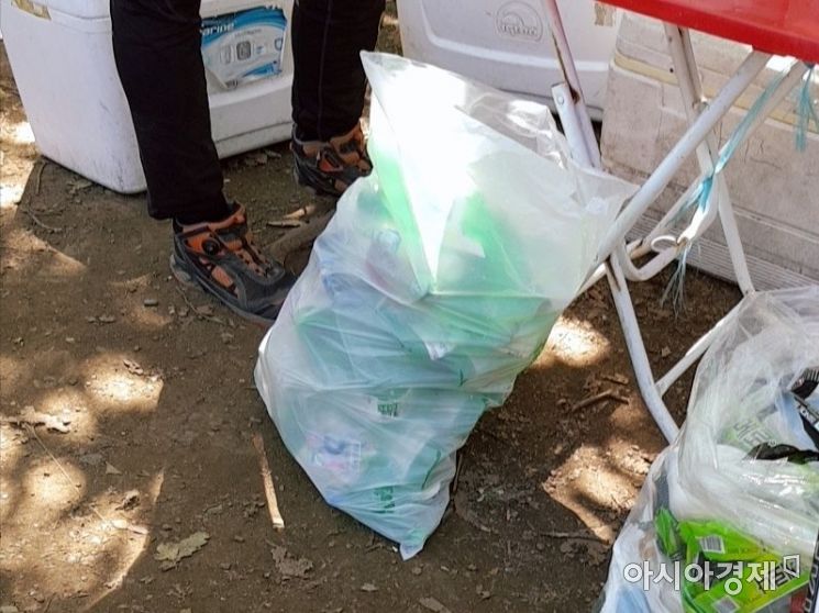 국립공원 아니면 '음주산행' 괜찮나요?…산에서 막걸리 판매까지