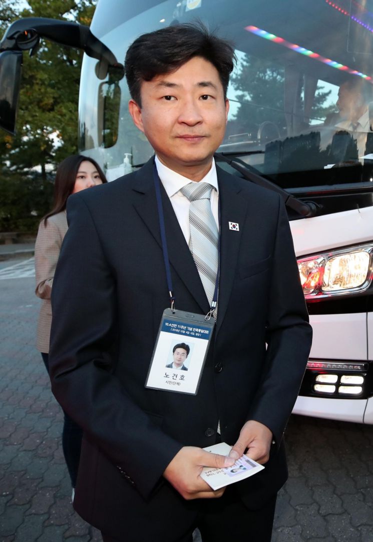 10·4 공동행사 160명 방북길 올라…"놓치지 말아야 할 기회"