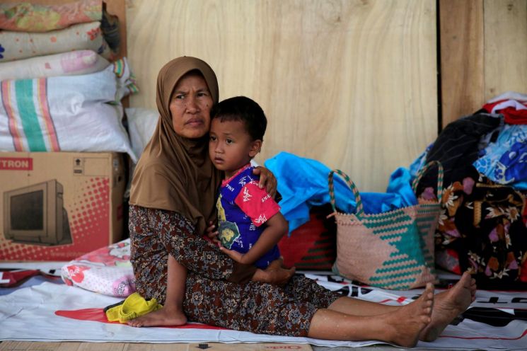 국제 지원 모이는 印尼…"구호 작업 속도는 더뎌"