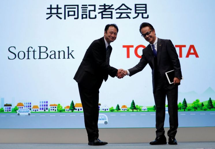 도요타-소프트뱅크, 자율주행차 서비스 개발 위해 손잡았다