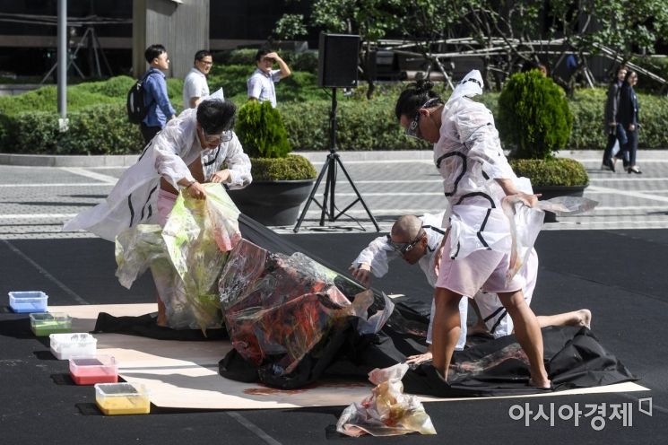 [포토] 도심에서 만나는 거리예술, '서울거리예술축제'