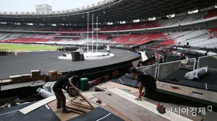 [포토]분주한 자카르타 겔로라 붕 카르노 주경기장