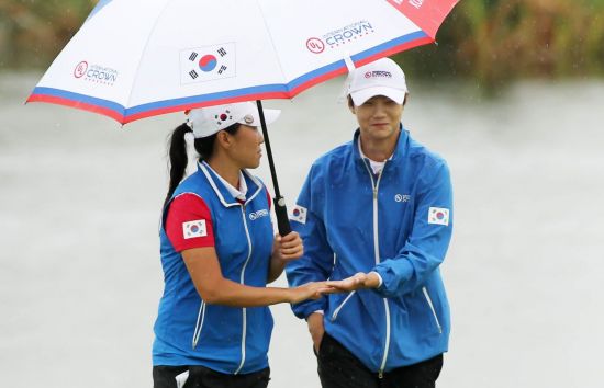 [골프토픽] UL인터내셔널크라운 "태풍 영향 하루 연기"