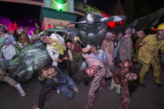 [르포]겁 없는 줄 알았던 기자…달려드는 좀비 보고 '혼비백산'한 사연