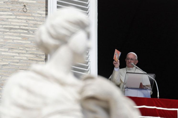 프란치스코 교황, "낙태는 청부 살인자를 고용하는 것과 같아" 비판