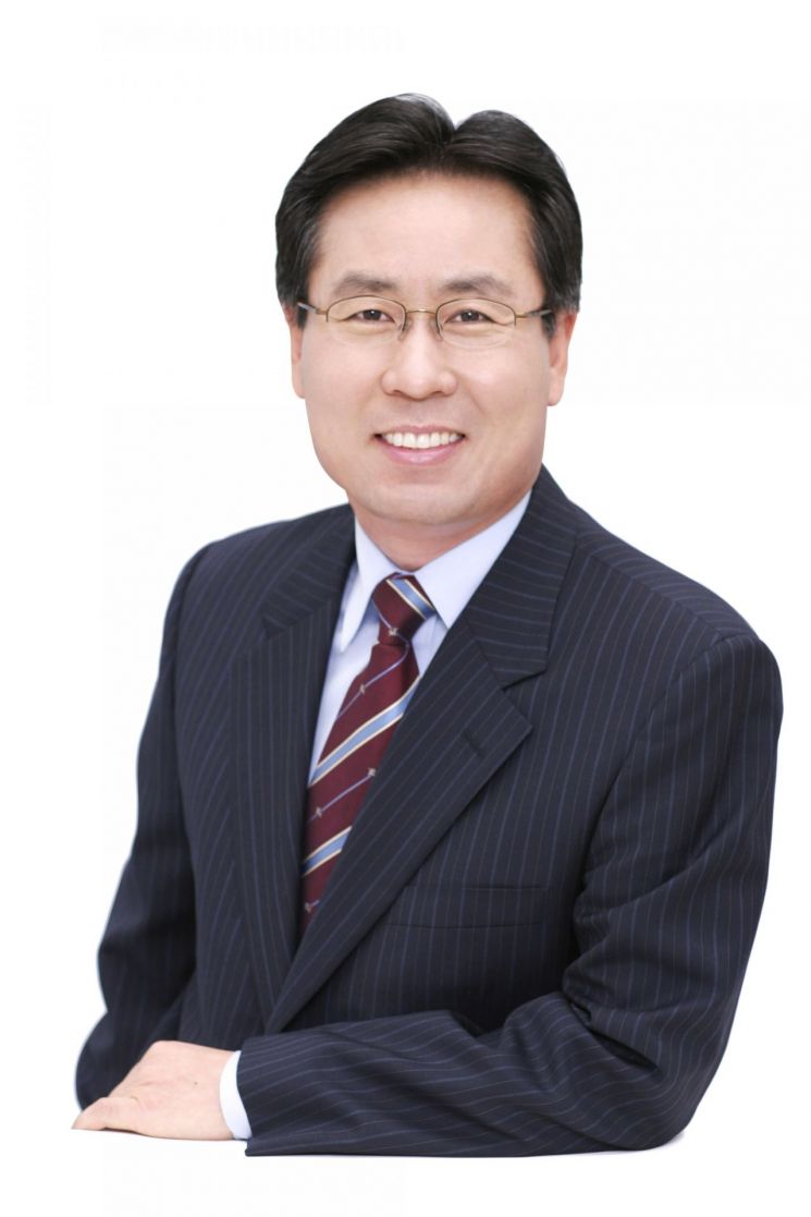 신달순 용평리조트 대표, 일상해양산업·진흥레저파인리즈·세일여행사 대표 겸직