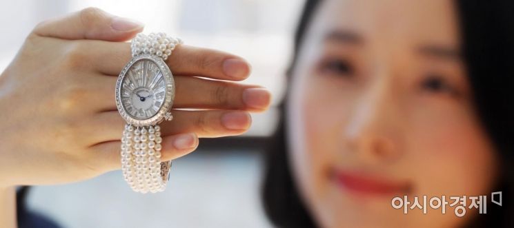 [포토]3억원대 시계 '레인 드 네이플 하이주얼리 컬렉션'
