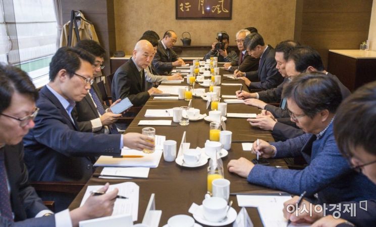 [포토] 케이블방송업계와 마주 앉은 이효성 위원장