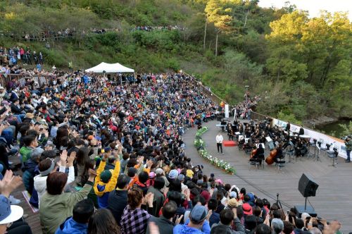 지난 14일 충북 진천에서 개최된 현대모비스 미르숲 가을 음악회 모습/ 사진=현대모비스