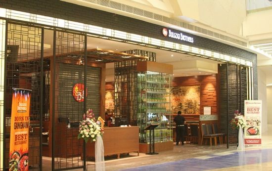 "한류라고 다 먹히는 건 아냐" 동남아 매장 철수하는 한국 외식업체들 