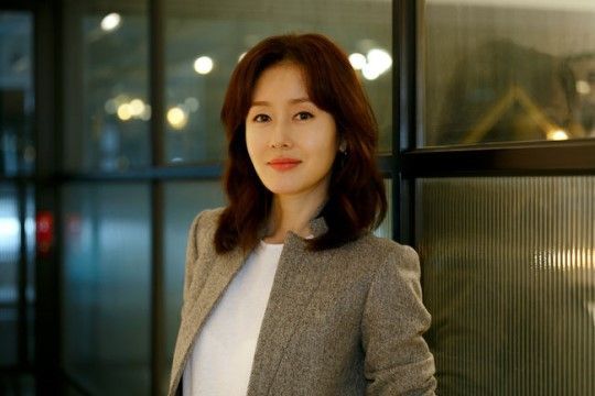 [초점]김지수, 인터뷰에 만취 상태로 나타난 26년 차 배우