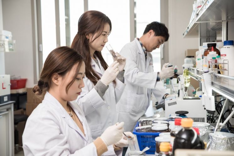 미래인재 '2.1만명' 양성.. 여성 재직목표제 추진