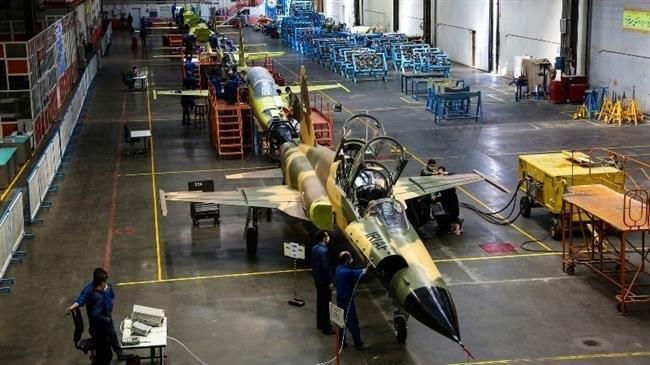 이란, 美제재 이틀 앞두고 '자체개발 전투기' 대량생산 