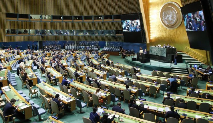 외교부, 유엔 北인권결의 채택에 "대화와 관여 중요성"