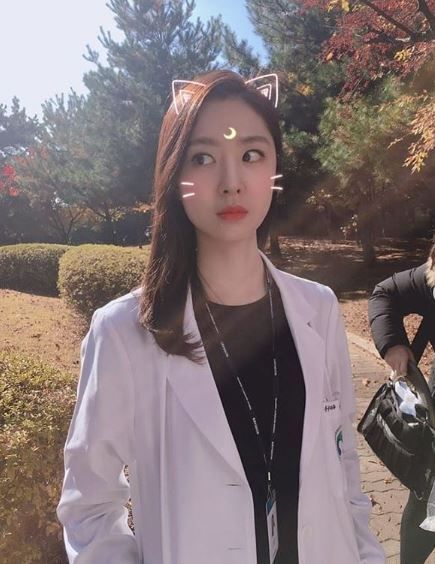 [#스타샷] '흉부외과' 서지혜, 가을 분위기 완연한 근황