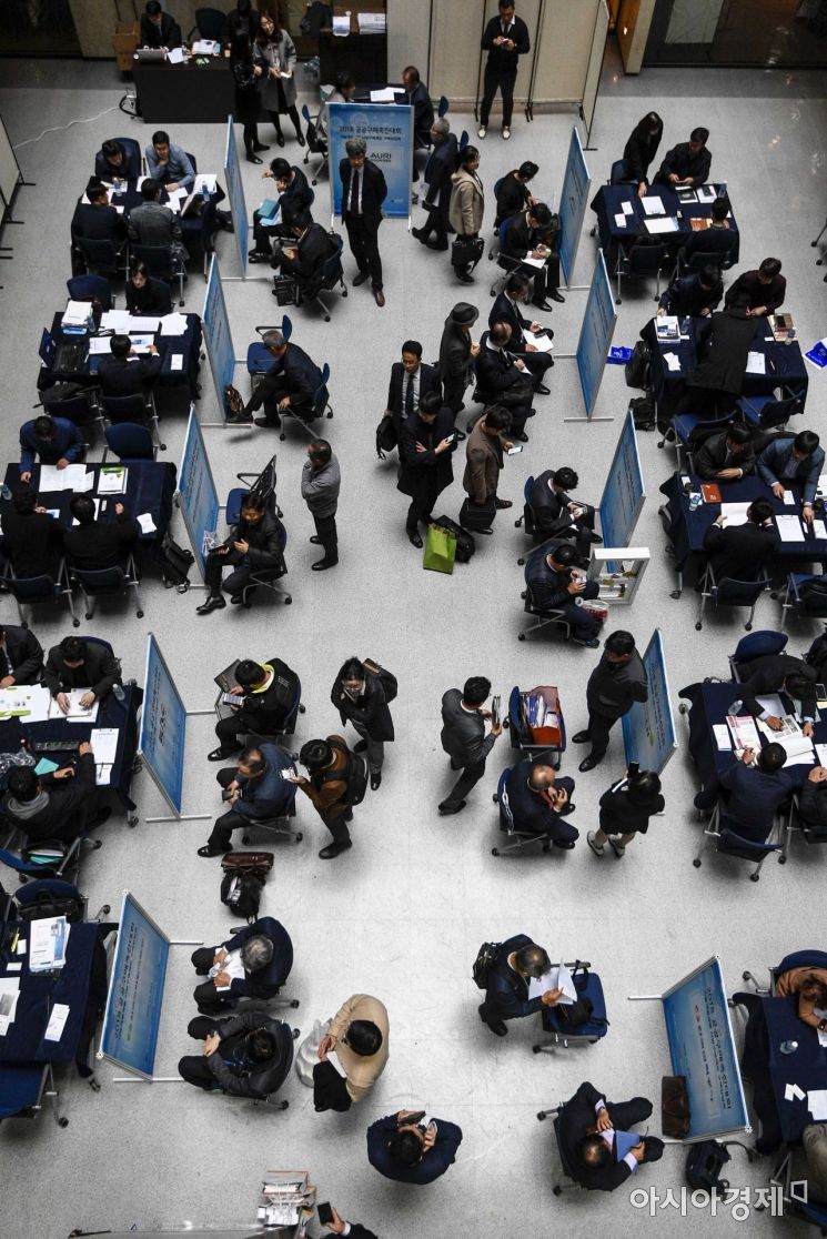 [포토] 공공기관 구매상담에 쏠린 관심