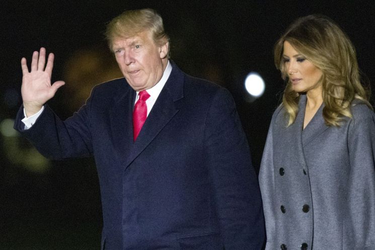 트럼프, 줄줄이 개각 시작하나…국토안보부 장관·비서실장 거론