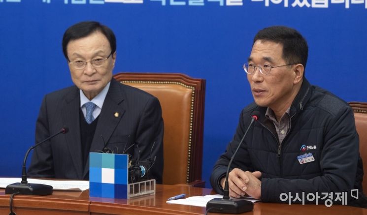 [포토] 발언하는 김주영 한노총 위원장