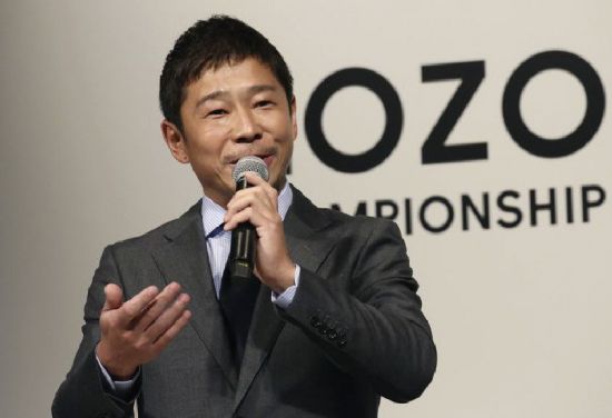 마에자와 유사쿠 조조그룹 CEO가 내년 10월 PGA투어 조조챔피언십 창설을 발표하고 있다. 사진=폭스스포츠