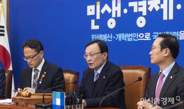 [포토] 발언하는 이해찬 대표