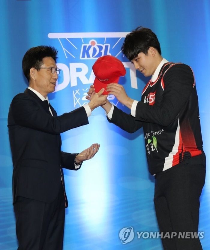 [KBL 드래프트 1라운드] 이변 속출…변준형 2순위 (종합)