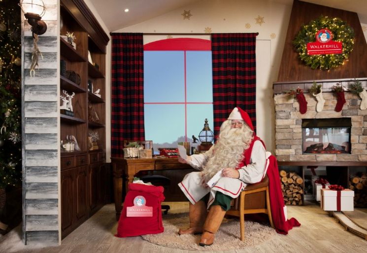 "호텔서 크리스마스 보내려면 지금 예약해야"…시즌 패키지 봇물