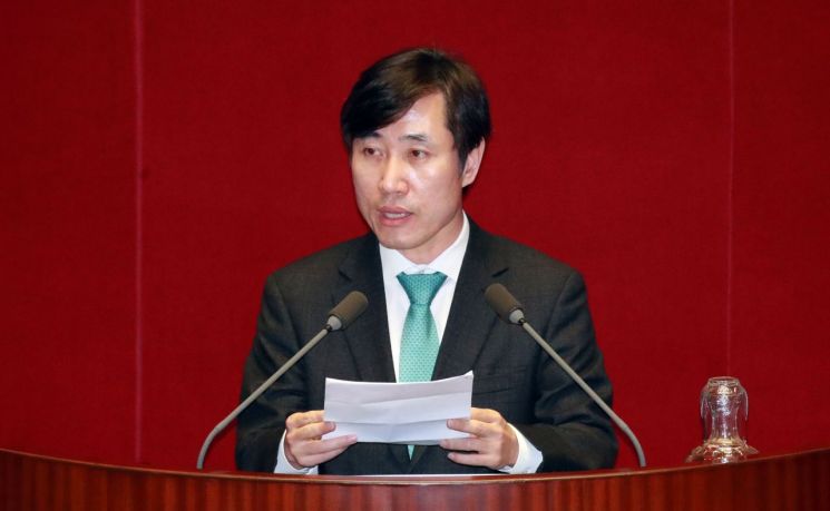 하태경 “한국당 ‘탄핵반성당’ 된 건가…김용태·이학재도 입장 밝혀야”