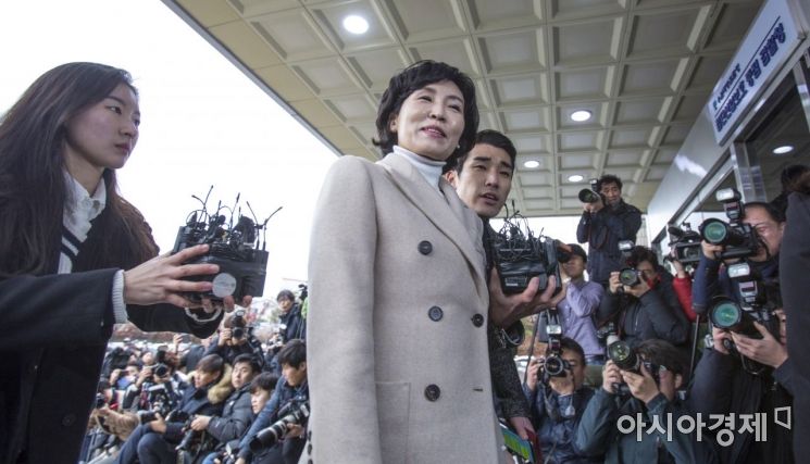 [포토] 검찰 출석한 김혜경 씨