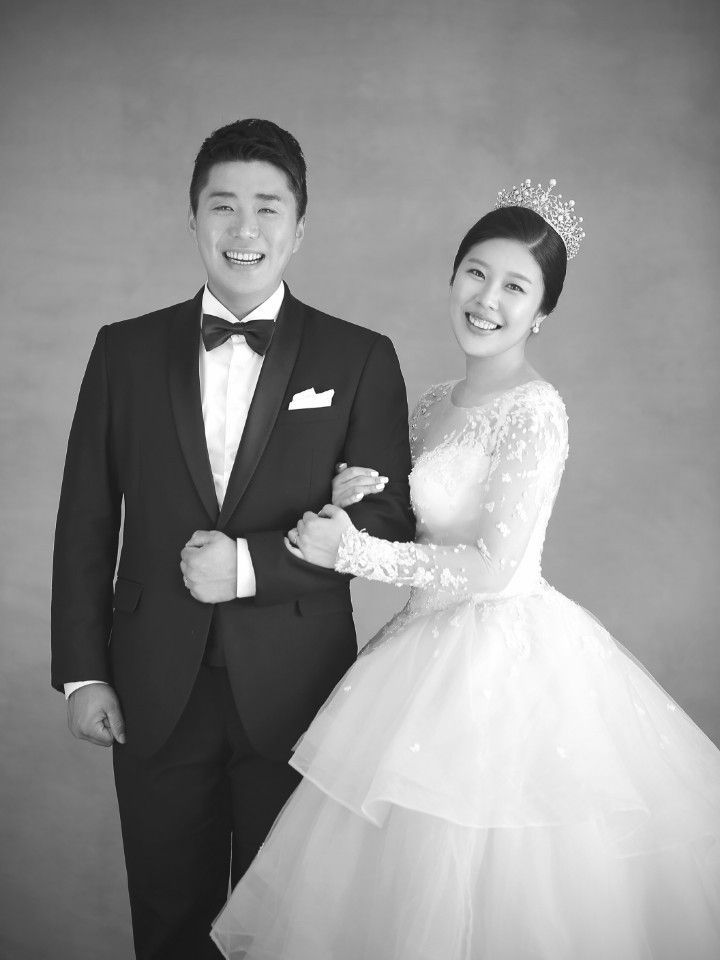 롯데 김사훈, 오윤석 8일 나란히 결혼