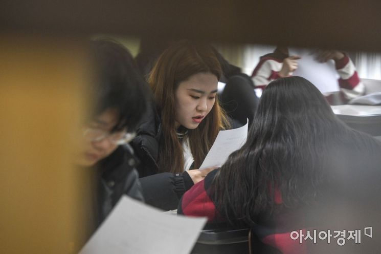 '불수능' 넘어 정시 필승전략 … "상위권, 네 점수를 믿어라"