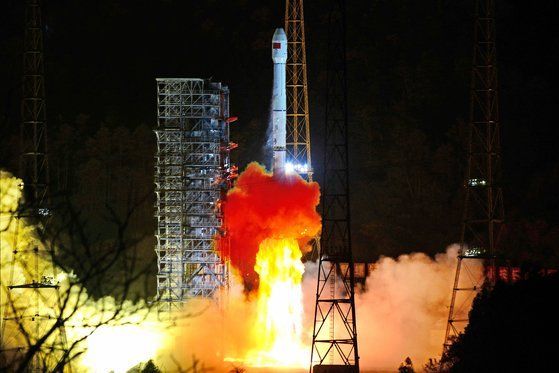 달 뒷면 탐사를 위해 지난 8일 발사된 중국의 창어4호 모습(사진=로이터연합뉴스)